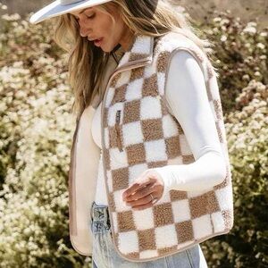 SHEIN Khaki & White Checkered Teddy Collared Vest Sz XXL NWOT $40